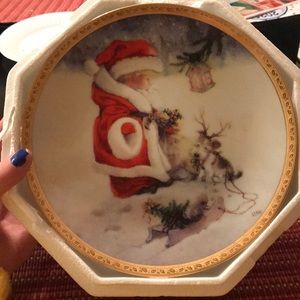 The Hamilton Collection plate